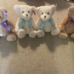4 Classic Plush Toys