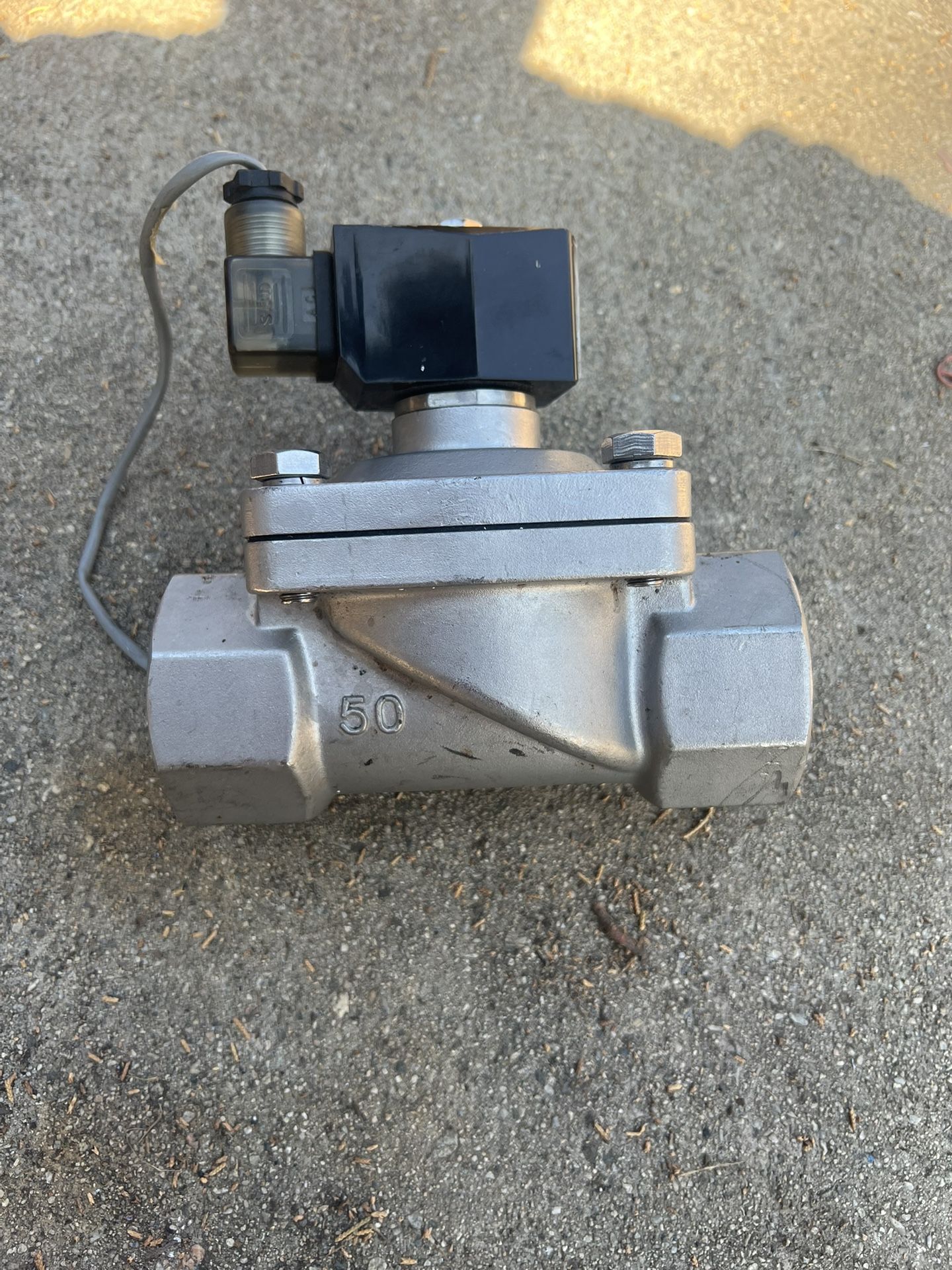 2 Inch Stainless Zero Differential Electric Solenoid Water Valve 220V AC Viton