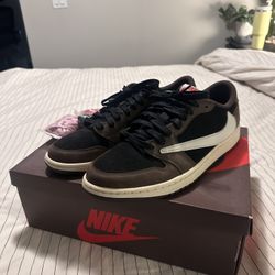 OG Jordan 1 Low Travis Scott Mocha Size 12 Men’s 