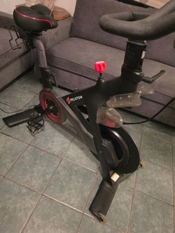 Peloton Indoor Exercise Bike