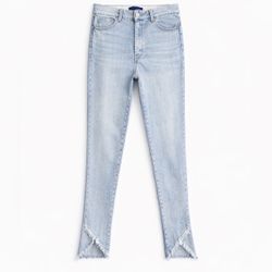 Democracy Absolution Skinny Jeans Sz 4 Light Wash Distressed Shark Bite Raw Hem Tummy Control