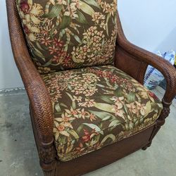 Ethan Allen Rattan Chair With Two Cushions 