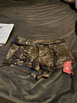 Mini shorts size m