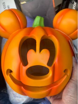 Mickey Mouse light up pumpkin