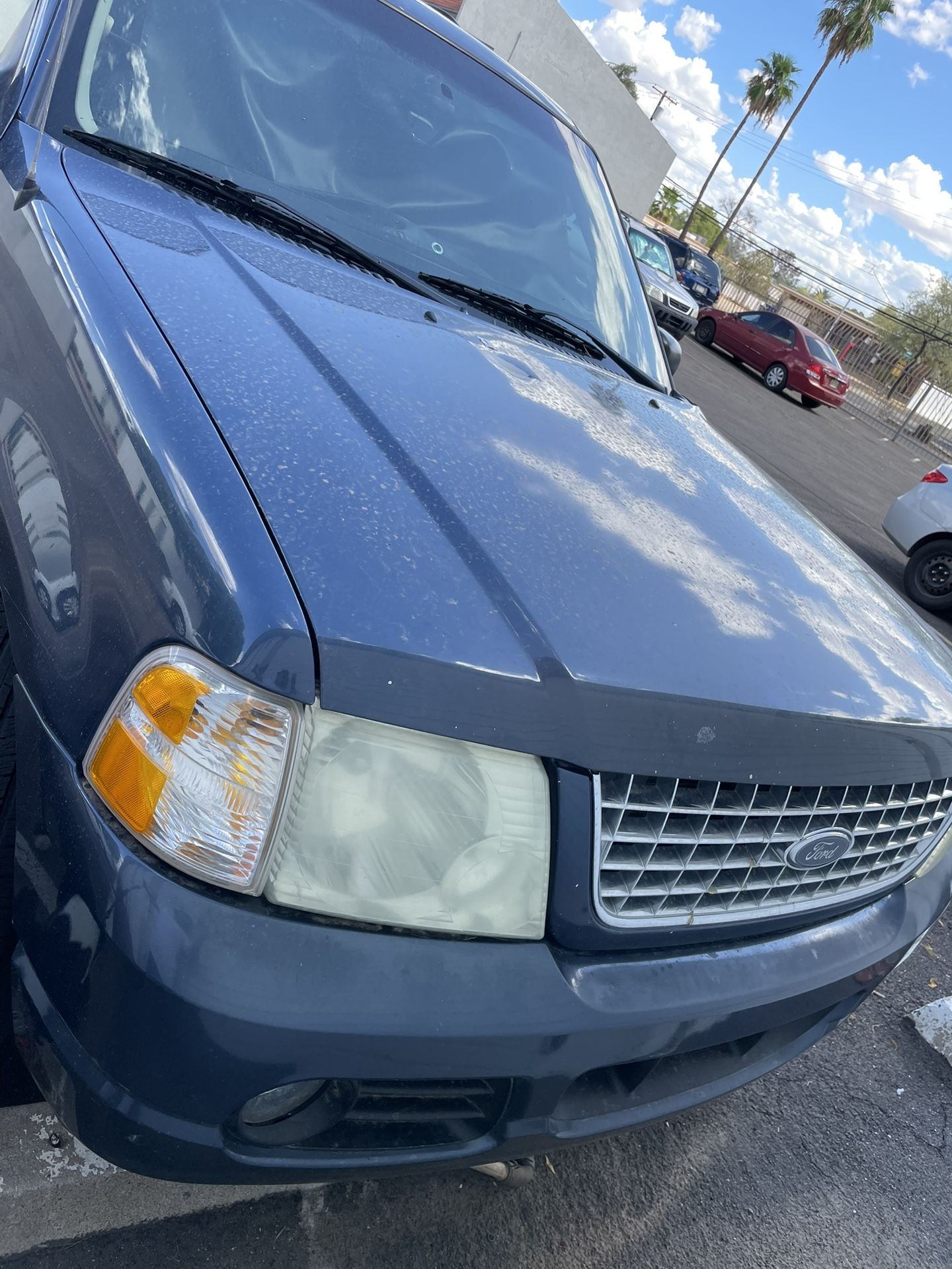 2004 Ford Explorer