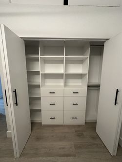 Custom Closets