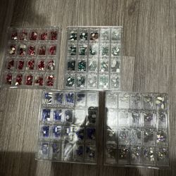 Nail Rhinestones/Magnetic Pom Charms