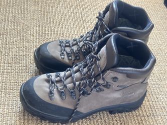 Men’s Zamberlan Hiking Boots Made In Italy Size 9.5, Or 10… Barely Worn Retail 500+