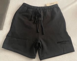 Essentials Shorts