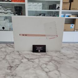 Apple 13in Macbook Air ~ Apple M1 Chip, 8gb, M1 Chip ☆ Ask About Our Macbook Inventory ☆