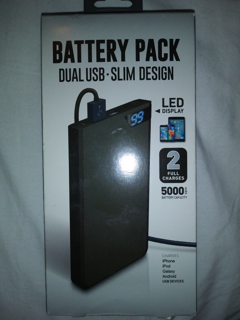 Shen Zhen DNS 16WMS126-SLV Battery Pack Dual USB 5000mah-BLK