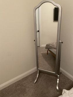 Pier 1 Hayworth silver mirrored jewelry armoire