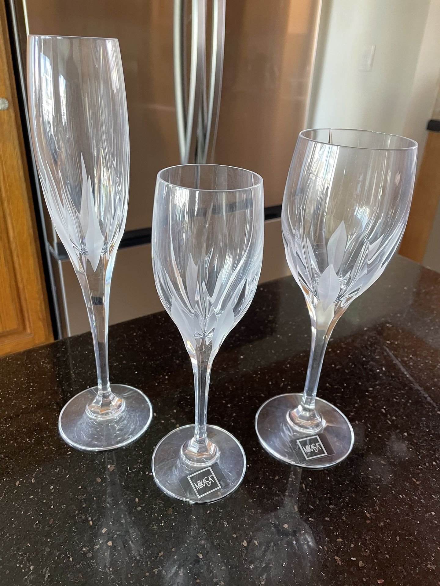 Mikasa Flame D’Amore Wine, Water Goblet, And Champagne Flute