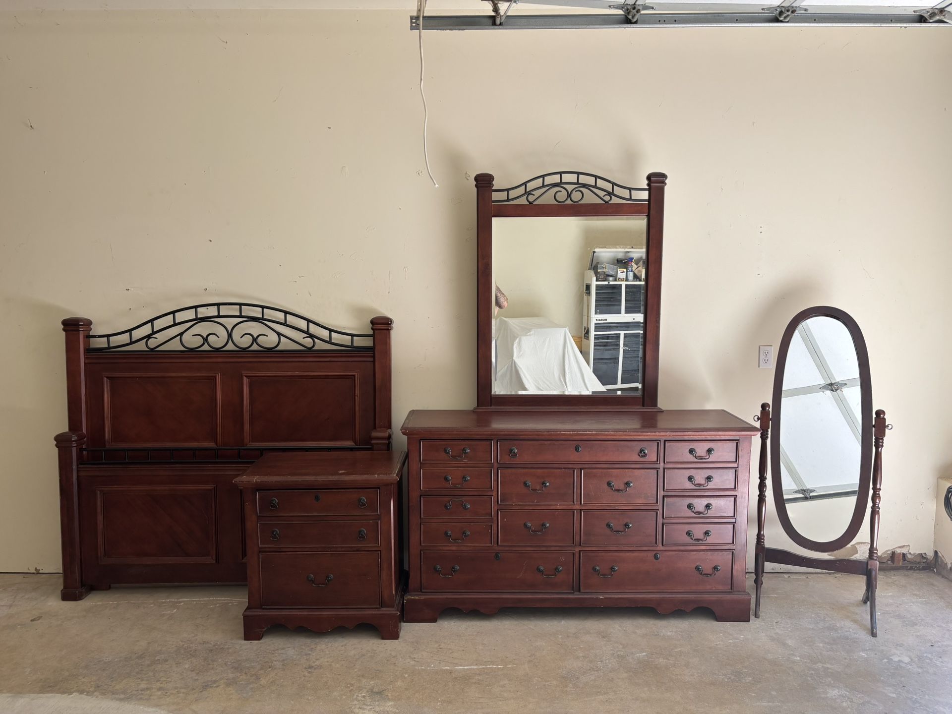 Bedroom Set