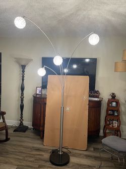 Floor Lamp With 4 Arm 82”H Silver Color (Missing One Arm I Think, But Not Noticeable) $40 Firm On Price