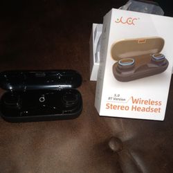 Brand New Wireless Studio Headset