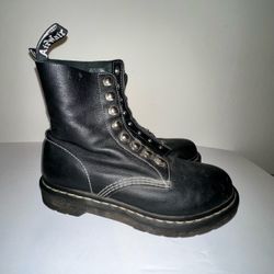 Dr Martens black leather boots women size 9