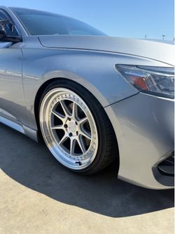 MANY WHEELS