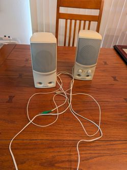 Cambridge SoundWorks SBS52 Multimedia Computer Speakers Creative Vintage Pair