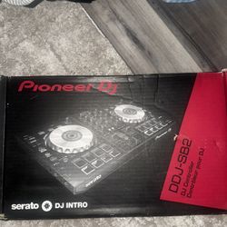 Pioneer DJ DDJ SB2 