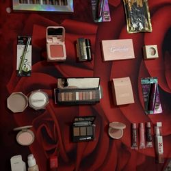 Makeup Mascara Eyeliner And Lipsticks $20  $15!!!and Eyeshadows