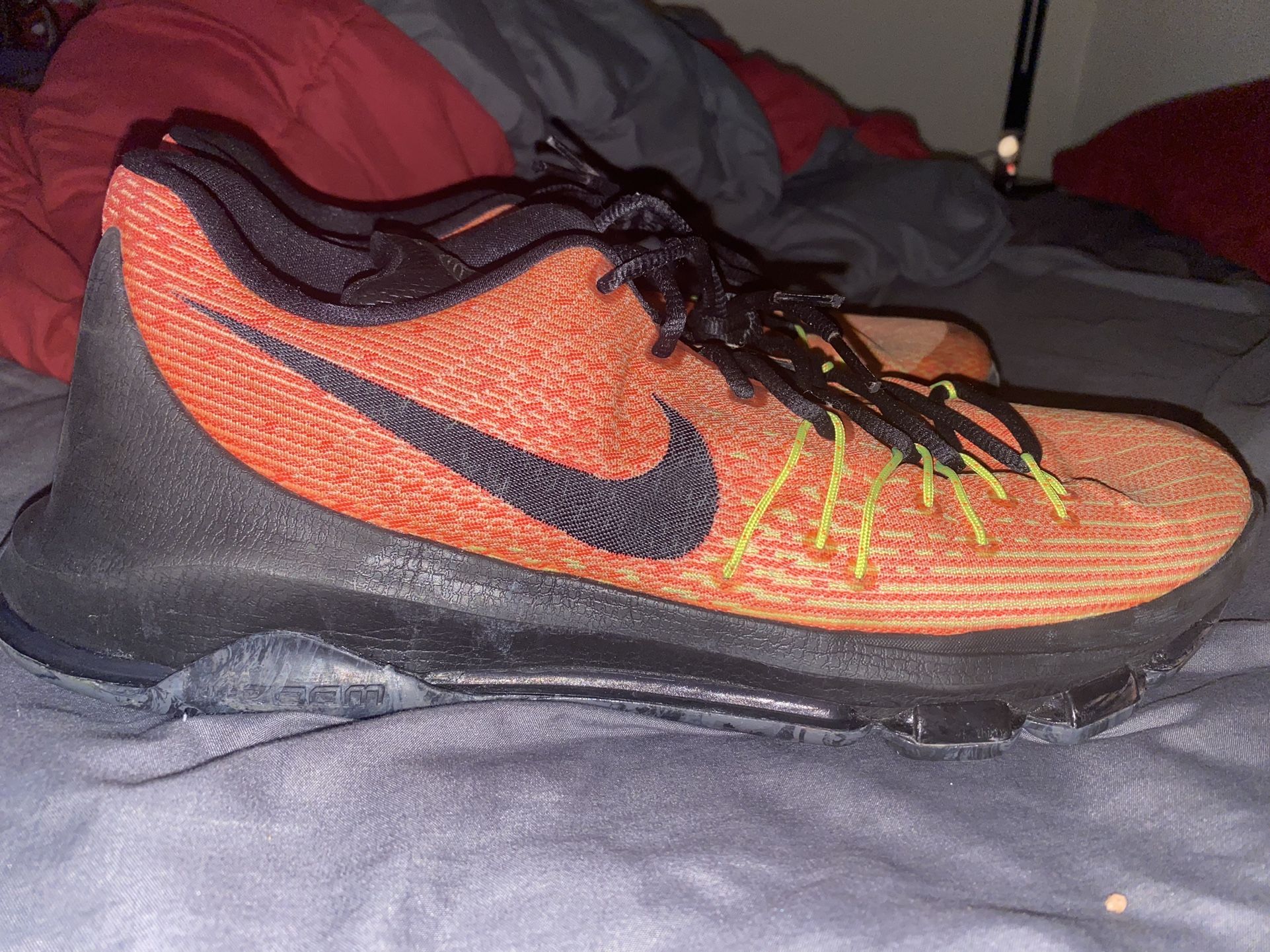 Size 13 Nike KD 8 Hunt s Hill Sunrise 2015 for Sale in Houston