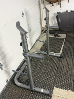 Entry-level, tubular steel half rack