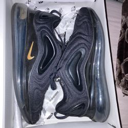 Nike Air Max 720 Black Black Silver Gold Small Swoosh Women s 9.5 Men s 8 EUC for Sale in Alta Loma CA OfferUp