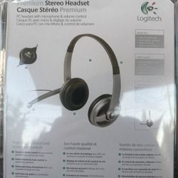 Headphones 