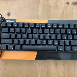 RK Royal Kludge Keyboard (RK61)