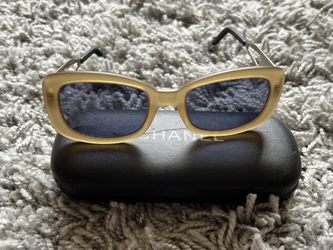 Authentic Vintage Chanel Sunglasses Womens