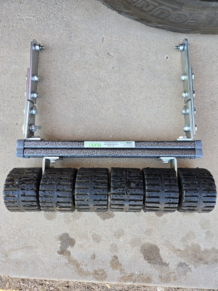 BIG LEAGUE LAWN STRIPING Lawn Roller CheckMate for Honda HRN-Series USED