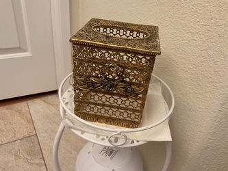 VINTAGE TISSUE BOX HOLDER