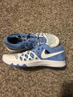 Men’s Nike UNC Tar Heels Athletic Shoes