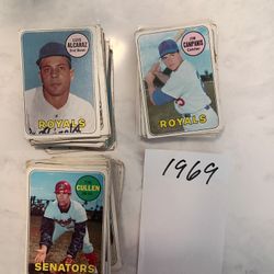 150 TOPPS Baseball Cards from 1969