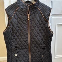 Lee Hanton Women’s Quilted Vest 