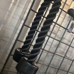 TRICEP ROPE CABLE ATTACHMENT