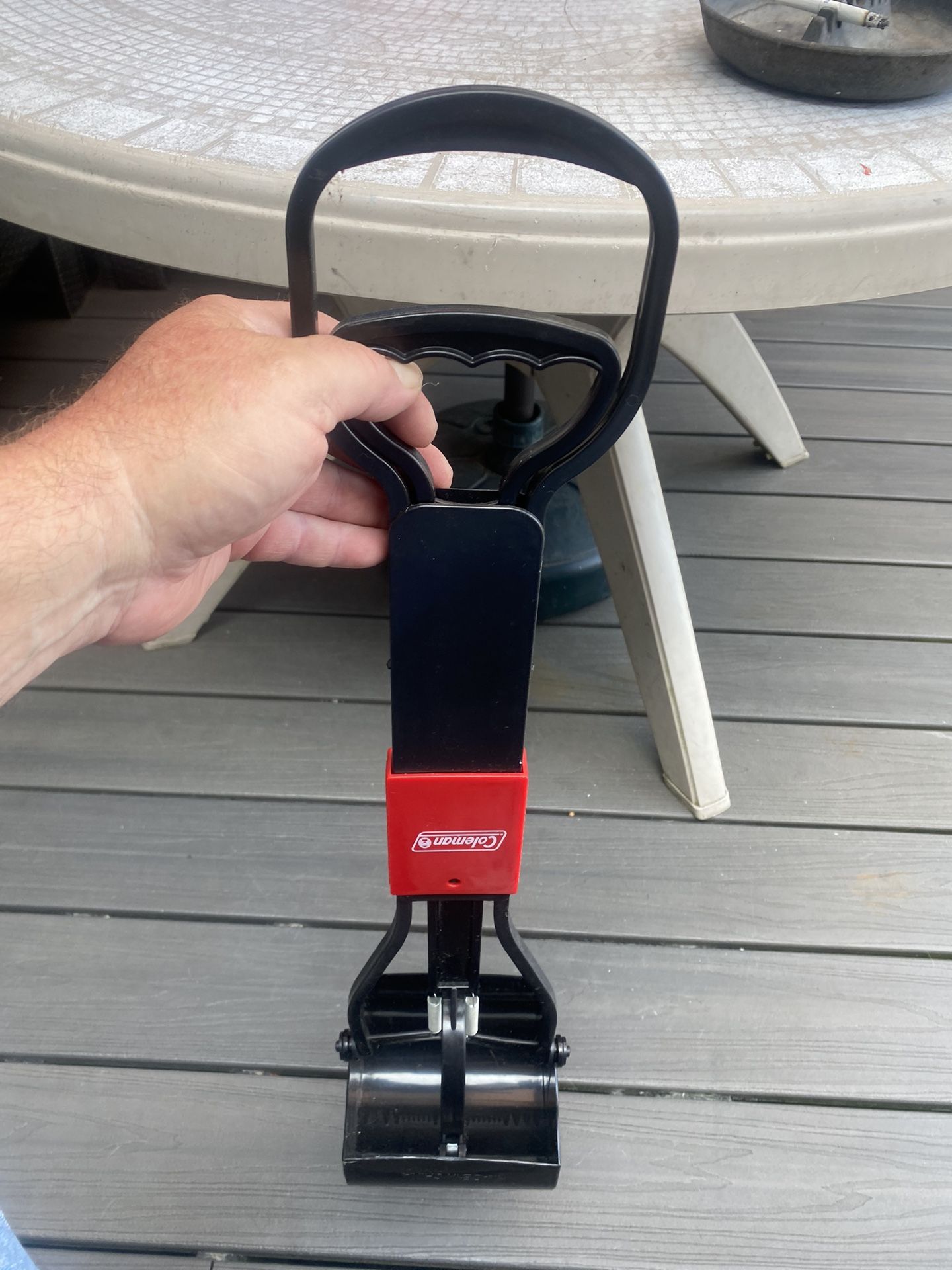 Coleman pooper scooper