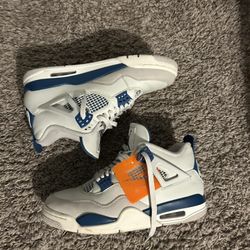 Jordan 4
