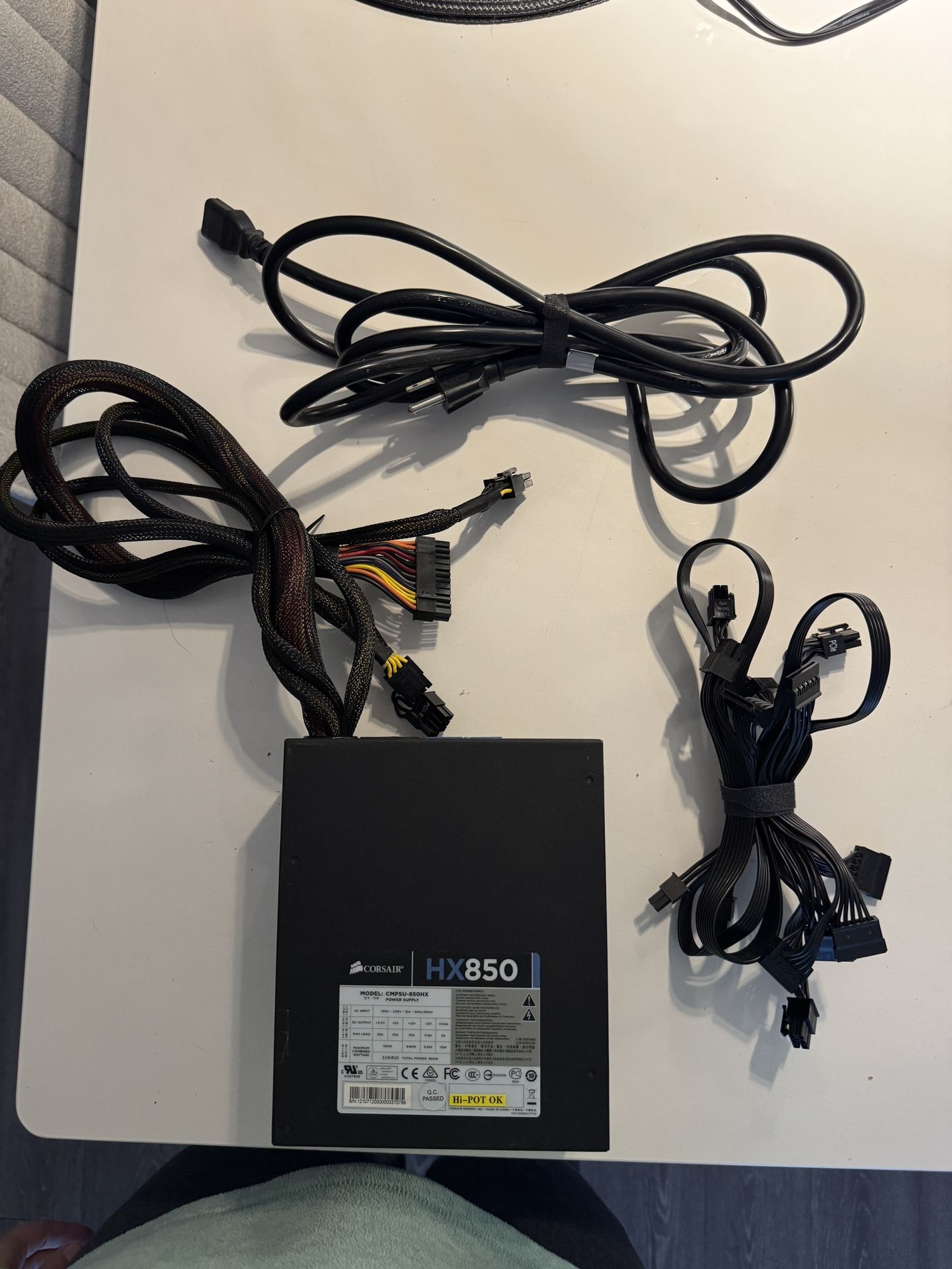 Corsair HX Series 850-Watt Power Supply