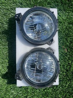 Jeep Wrangler Sport Unlimited OEM Headlights