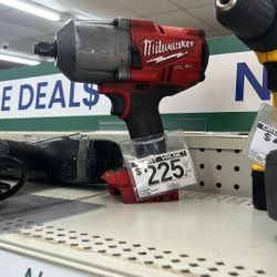 Milwaukee Impact Wrench 