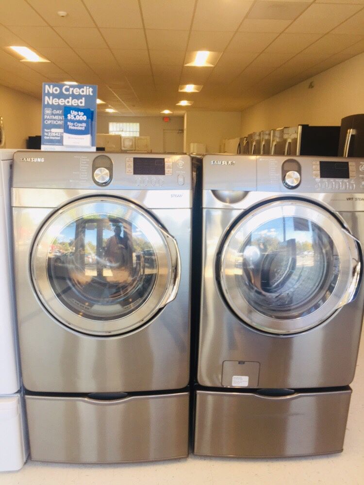 🔥🔥Samsung washer and electric dryer set with pedestals in excellent condition 90 days warranty