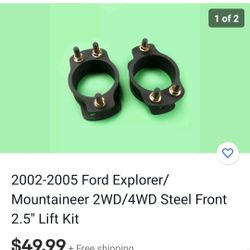 2002-2005 Ford Explorer 2.5" Front Lift Kit.