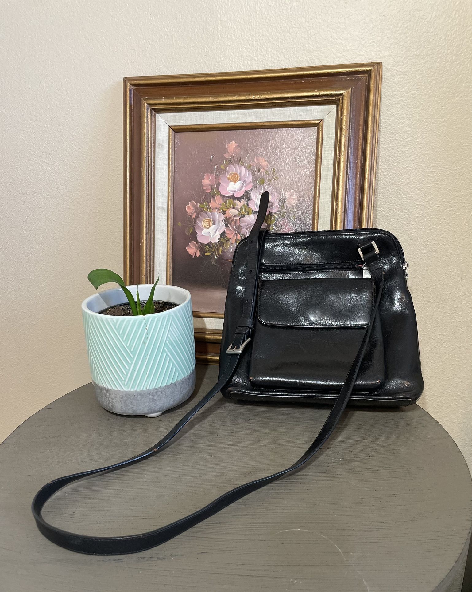 Hobo International Black Leather Flap Pocket Small Classic Crossbody Bag