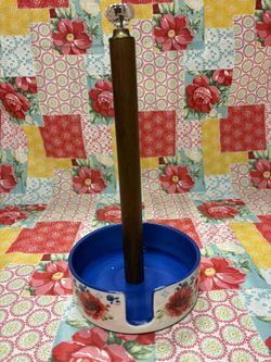 Pioneer Woman Paper Towel Holder