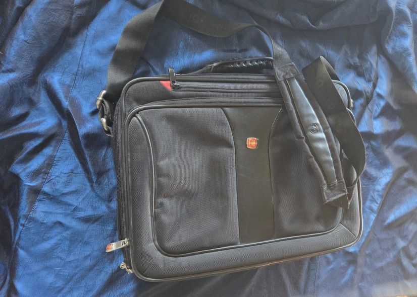 Wenger Black Tough Laptop Case