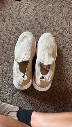 Women’s shoes - brand new never worn