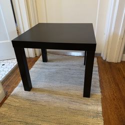 End Table : Set Of 2 