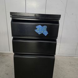 Metal File Cabinet With Key For Letter Size 